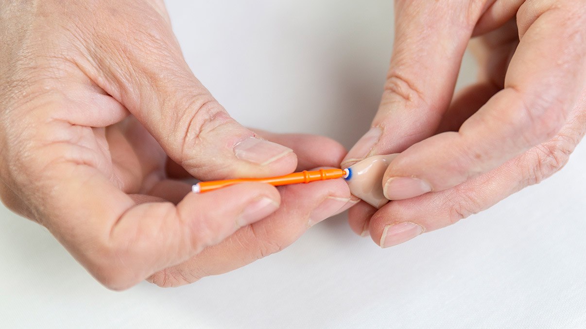 あなたにマッチする補聴器を一緒に選びましょう